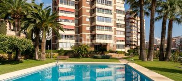 4 bedrooms Apartment in Benidorm, Spain No. 169756 2