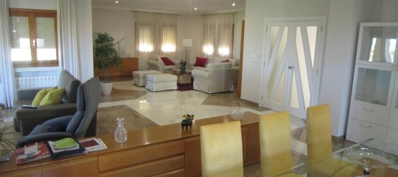 5 bedrooms Villa in Calpe, Spain No. 3721 14