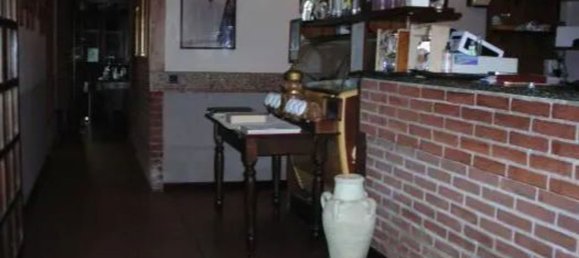 Propiedad comercial en Linarolo, Italy 388 m² No. 73378 12