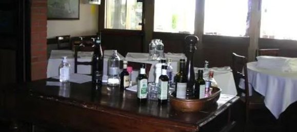 Propiedad comercial en Linarolo, Italy 388 m² No. 73378 11