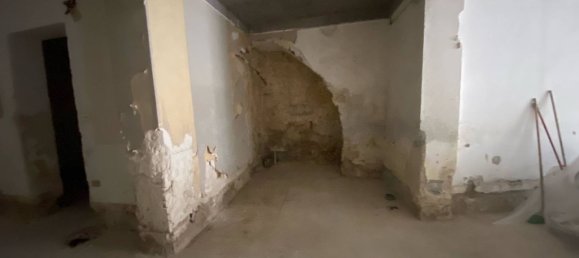 75m² Commercial property in Alcamo, Italy No. 264412 8