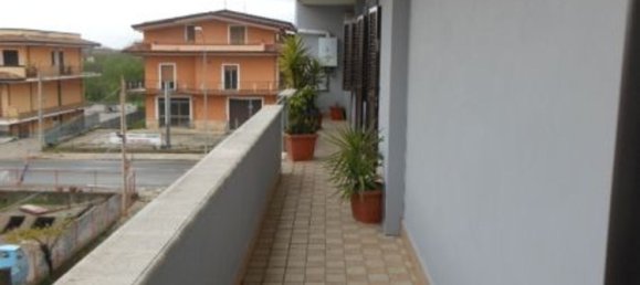 6 rooms Apartment in Caianello, Italy No. 80478 17