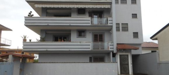 6 rooms Apartment in Caianello, Italy No. 80478 8