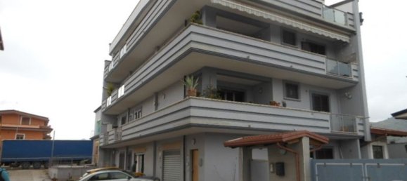 6 rooms Apartment in Caianello, Italy No. 80478 13