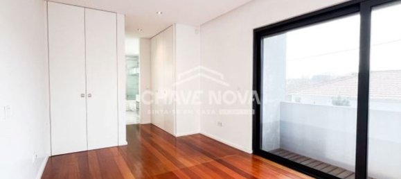 4 Schlafzimmer Haus in Vila Nova de Gaia, Portugal, Nr. 121015 7