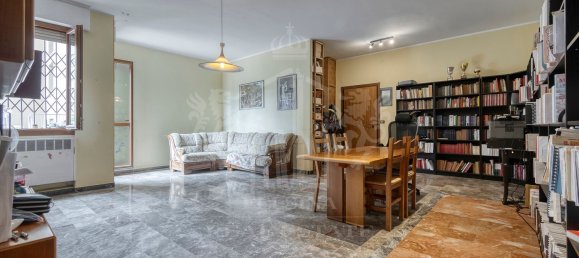 4 bedrooms Apartment in Bologna, Italy No. 330614 6