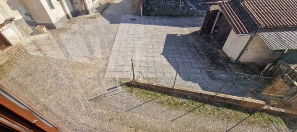 Квартира с 2 спальнями в Венегоно Супериоре, Италия № 326723 19