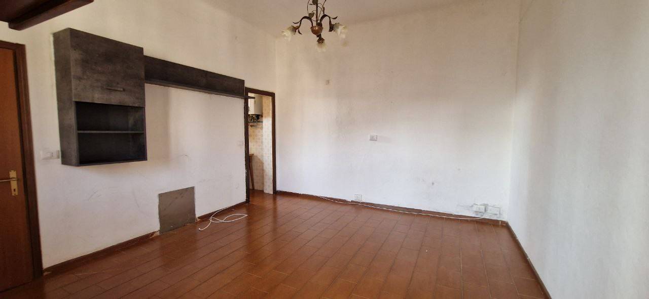 Квартира с 2 спальнями в Венегоно Супериоре, Италия № 326723