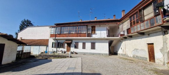 Квартира с 2 спальнями в Венегоно Супериоре, Италия № 326723 25