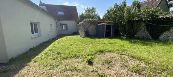 2 bedrooms House in Sours, France No. 247365 2