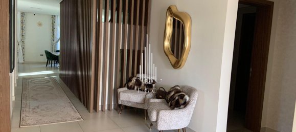 5 bedrooms Villa in Yas Island, UAE No. 28205 7