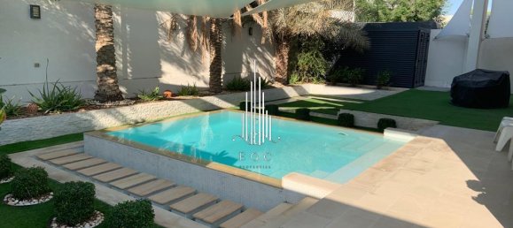 5 bedrooms Villa in Yas Island, UAE No. 28205 21