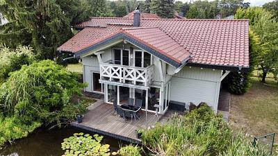 Adosado de 8 habitaciónes en Havelland, Germany No. 275827