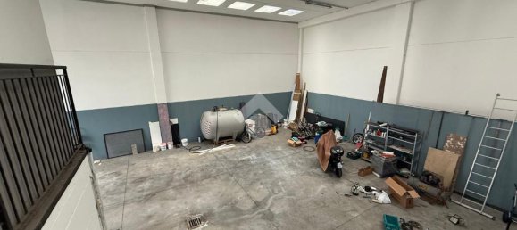  مستودع في Martinengo, Italy 250متر مربع رقم 353964 4