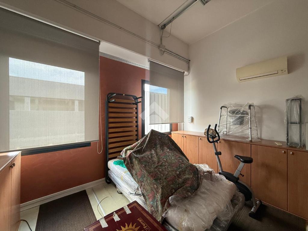  مستودع في Martinengo, Italy 250متر مربع رقم 353964