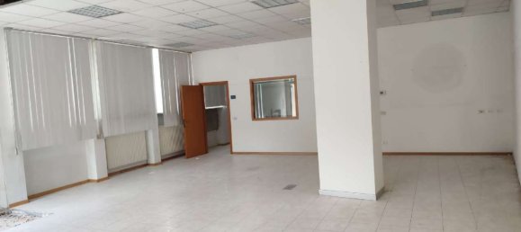 Офис 170м² в Пьеве Тезино, Италия № 210993 8