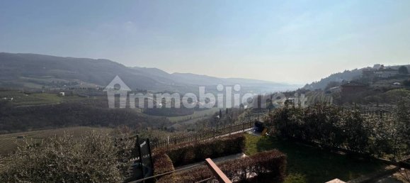 3 bedrooms Apartment in Negrar, Italy No. 113374 3