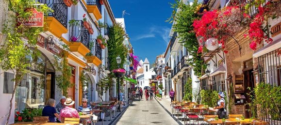 7 Schlafzimmer Villa in Marbella, Spain, Nr. 90561 44