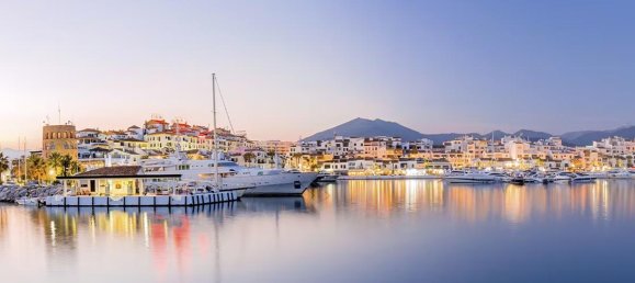 7 Schlafzimmer Villa in Marbella, Spain, Nr. 90561 48