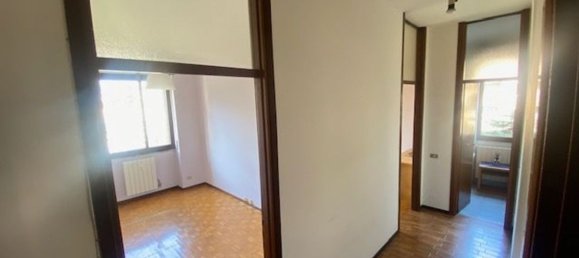 3غرفة شقة في Monza, Italy رقم 6757 12