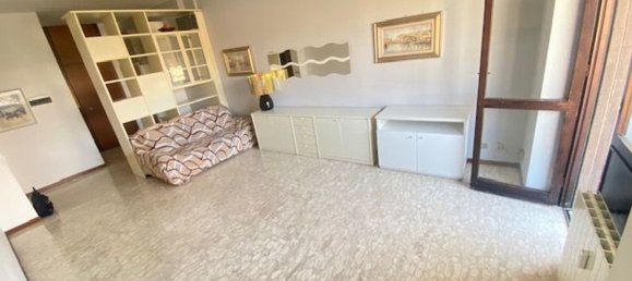 3غرفة شقة في Monza, Italy رقم 6757 20