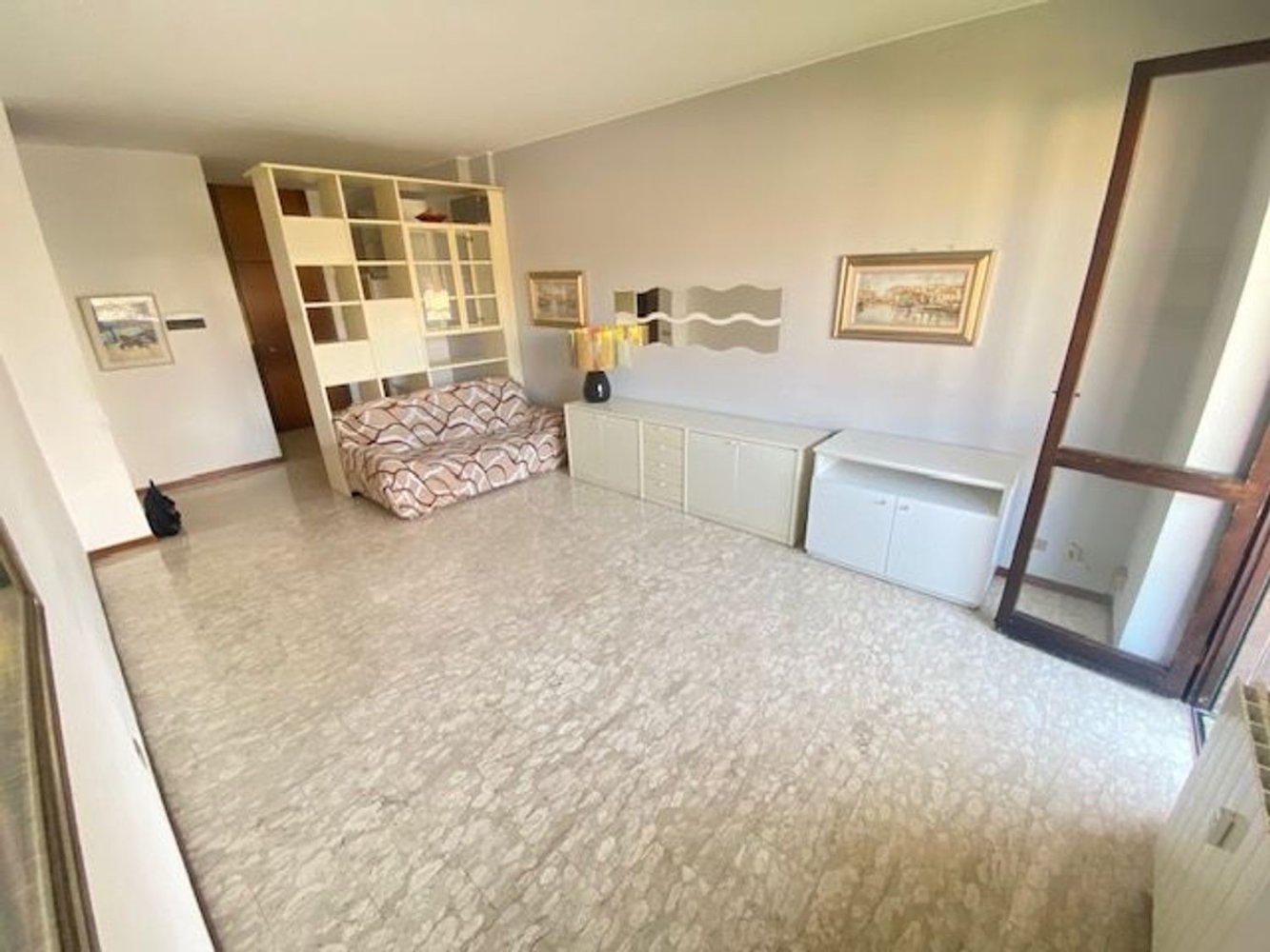 3غرفة شقة في Monza, Italy رقم 6757