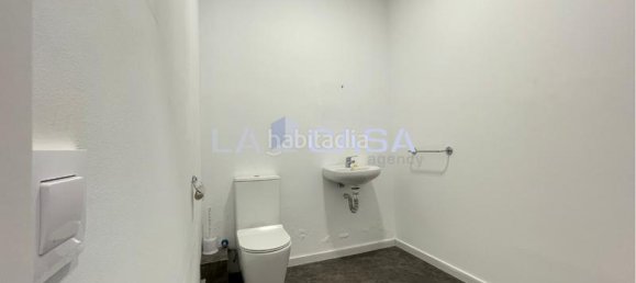 Gewerbliche Immobilie in Badalona, Spain 83m², Nr. 171288 27