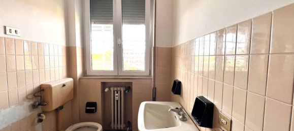 4 rooms Apartment in Venice, Italy No. 269868 16