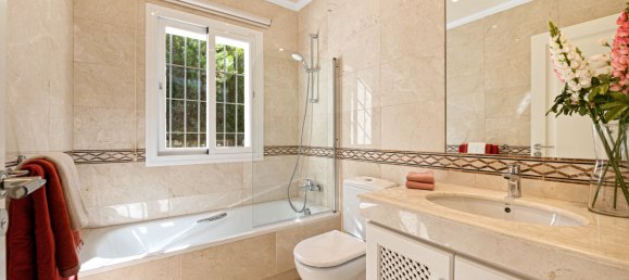 5 Schlafzimmer Villa in Istan, Spain, Nr. 205221 19