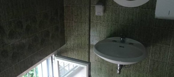 Imóvel comercial de 4 divisões em Comun Nuovo, Italy N.º 71626 13