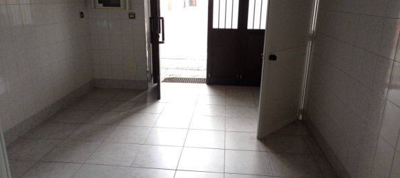 Imóvel comercial de 4 divisões em Comun Nuovo, Italy N.º 71626 8