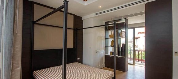 4 bedrooms Cafe / restaurant in Hua Hin, Thailand No. 6898 8