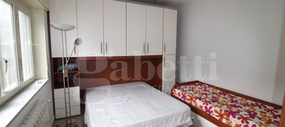 4-salle Appartement à Messina, Italy No. 47944 12