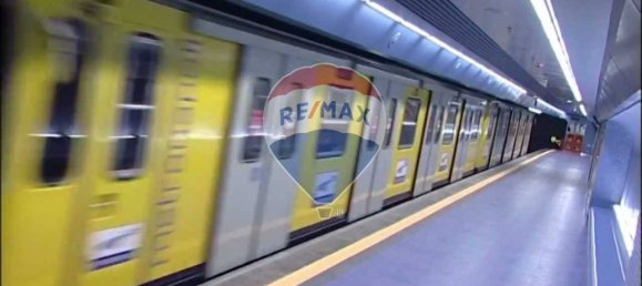 3-salle Bureau à Naples, Italy No. 277644 10