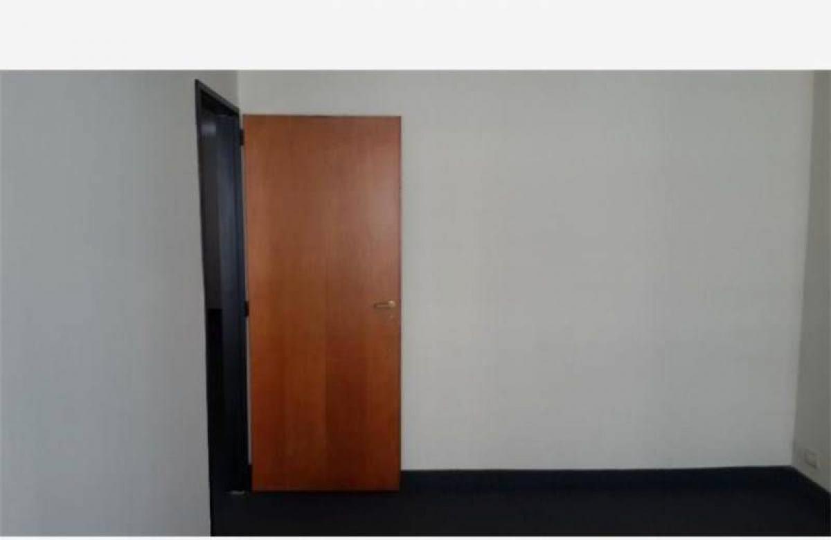 83m² Office in Buenos Aires, Argentina No. 104464