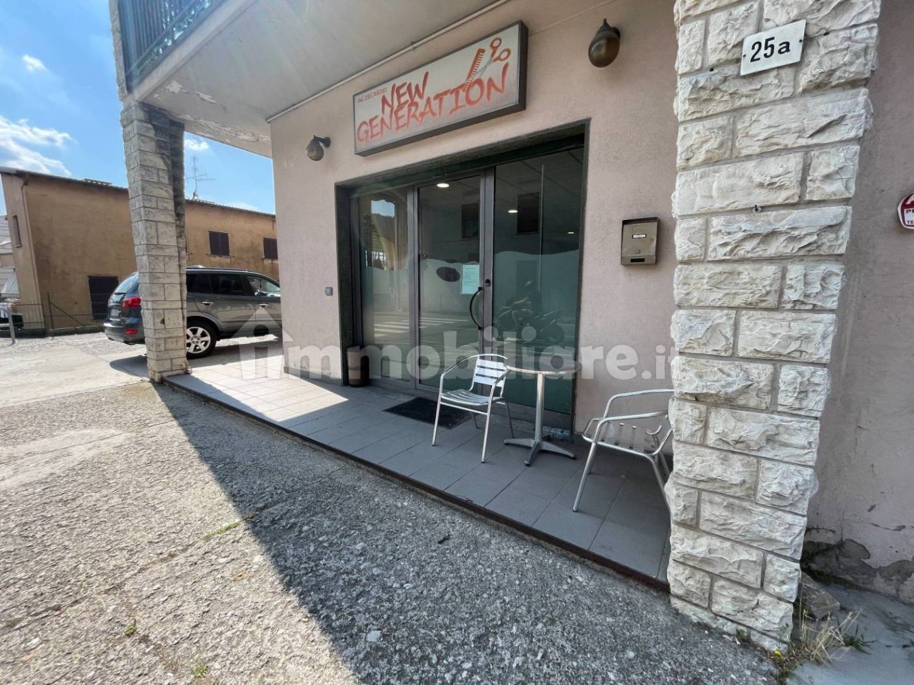 3-Zimmer Gewerbliche Immobilie in Pradalunga, Italy, Nr. 384197