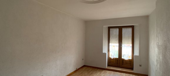 Edificio de 2 dormitorios en Vaucouleurs, France No. 94418 7