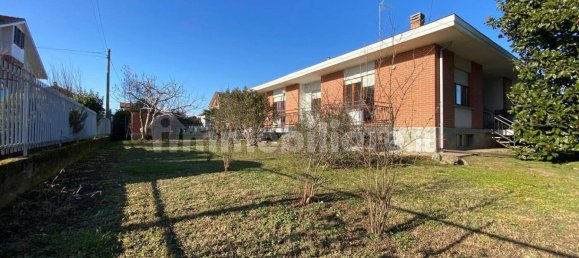 Villa de 4 dormitorios en Volvera, Italy No. 47125 30