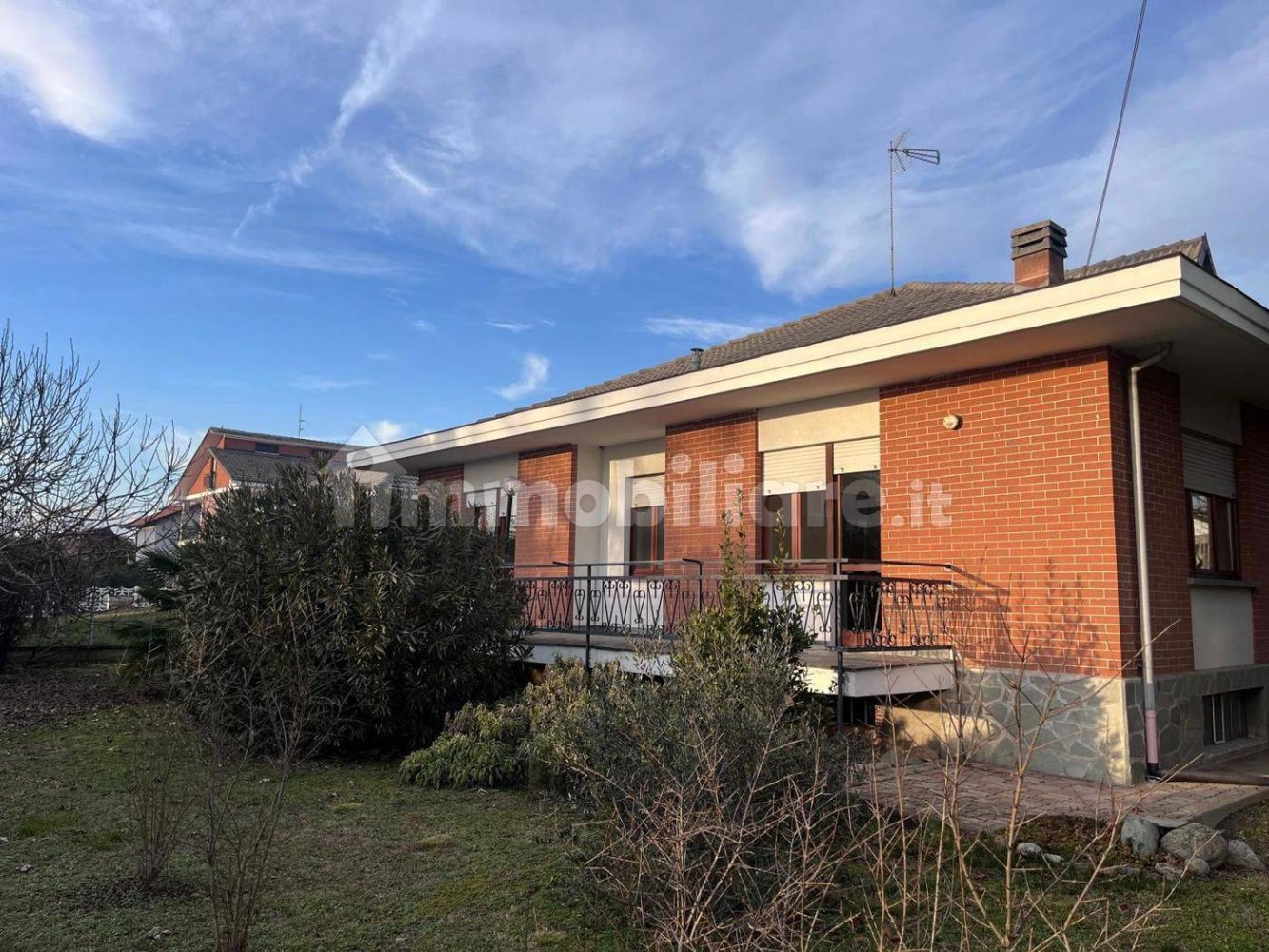 Villa de 4 dormitorios en Volvera, Italy No. 47125