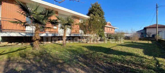 Villa de 4 dormitorios en Volvera, Italy No. 47125 32