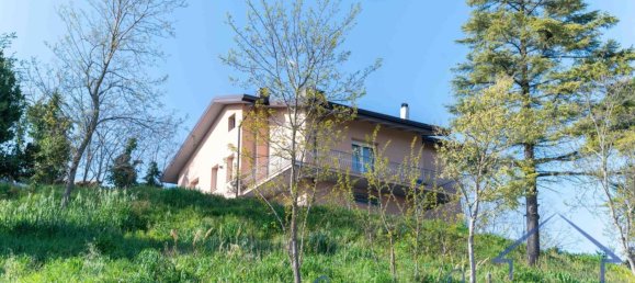 Villa de 4 dormitorios en Sogliano al Rubicone, Italy No. 266399 30