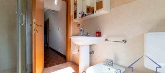 Villa de 4 dormitorios en Sogliano al Rubicone, Italy No. 266399 44