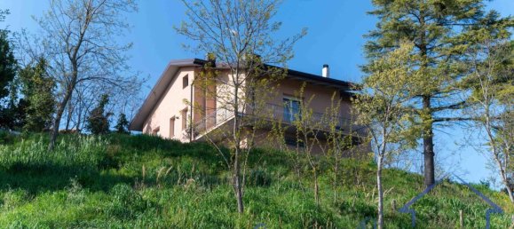 Villa de 4 dormitorios en Sogliano al Rubicone, Italy No. 266399 29