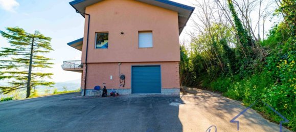 Villa de 4 dormitorios en Sogliano al Rubicone, Italy No. 266399 25