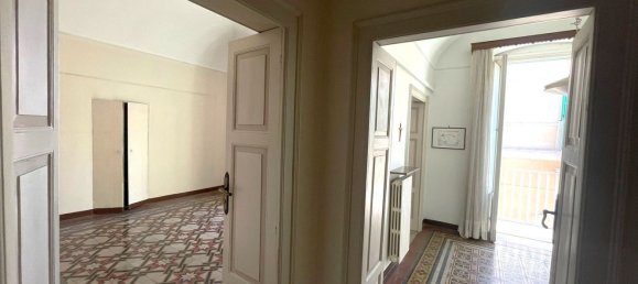 3-salle Appartement à Molfetta, Italy No. 270215 8