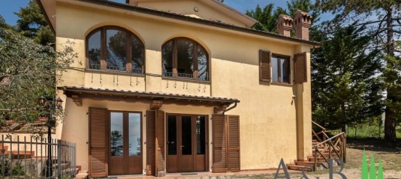 4 Schlafzimmer Villa in Corciano, Italy, Nr. 56387 4
