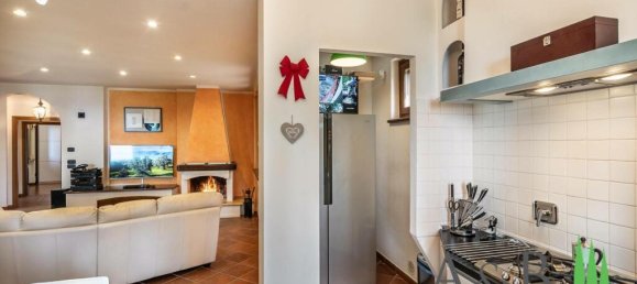 4 Schlafzimmer Villa in Corciano, Italy, Nr. 56387 19