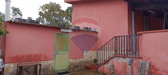 4غرفة منزل في Chiaramonte Gulfi, Italy رقم 74089 17