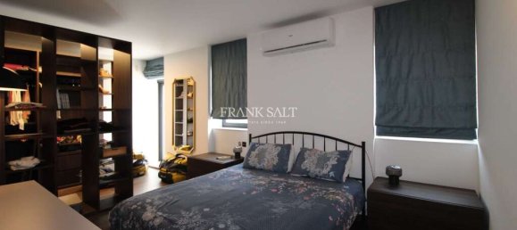 2 bedrooms House in Zabbar, Malta No. 8103 18