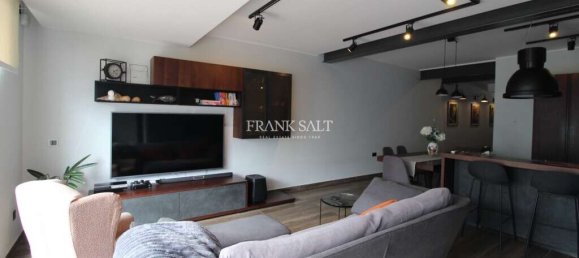 2 bedrooms House in Zabbar, Malta No. 8103 28